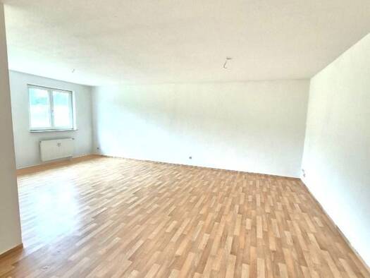 Wohnung zur Miete 395 € 2 Zimmer 67 m² 1. Geschoss frei ab sofort Catharinau Uhlstädt-Kirchhasel 07407