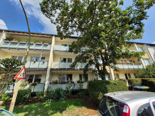 Wohnung zum Kauf 359.000 € 4 Zimmer 84 m² 1. Geschoss frei ab sofort Echternacher Straße 2 Braunsfeld Köln 50933