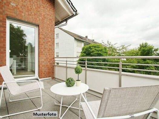 Wohnung zum Kauf 74.500 € 2 Zimmer 76 m² Ruhrort Duisburg 47119