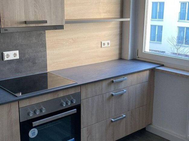 Wohnung zur Miete 700 € 3 Zimmer 98 m² 2. Geschoss Bahnhofstraße 2 Bahnhofsvorstadt Zwickau 08056