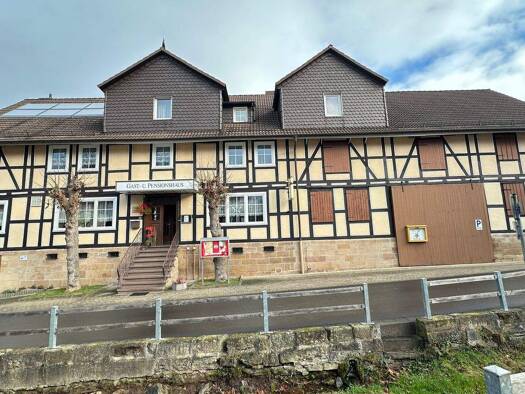 Hotel zum Kauf 649.000 € 17 Zimmer 1.973 m² Grundstück Roßbach Witzenhausen 37216