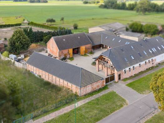 Bauernhaus zum Kauf 795.000 € 11 Zimmer 515 m² 7.999 m² Grundstück Biesen Wittstock/Dosse 16909