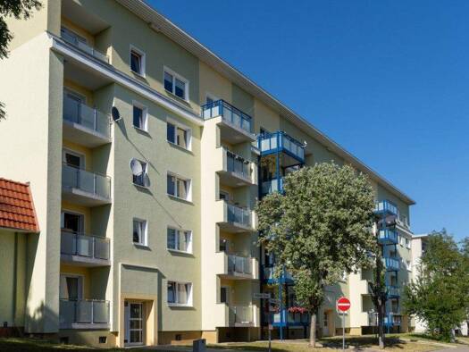 Wohnung zur Miete 365 € 2 Zimmer 52,1 m² 4. Geschoss frei ab 01.05.2026 Husumer Str. 8 Heilbad Heiligenstadt 37308