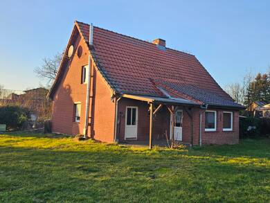Einfamilienhaus zum Kauf 215.000 € 4 Zimmer 75 m² 1.500 m² Grundstück frei ab sofort Stintenburger Hütte Zarrentin am Schaalsee 19246