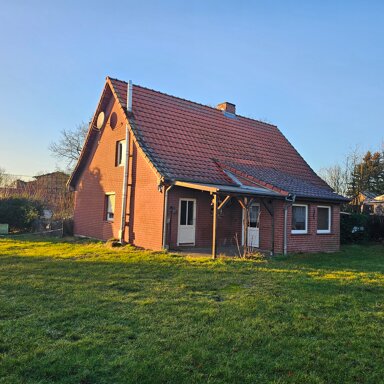 Einfamilienhaus zum Kauf 285.000 € 4 Zimmer 75 m² 3.184 m² Grundstück frei ab sofort Stintenburger Hütte Zarrentin am Schaalsee 19246