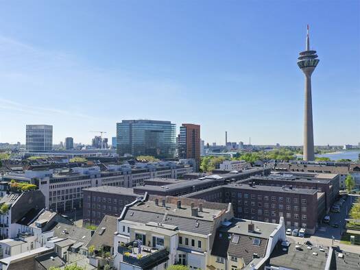 Wohnung zum Kauf 399.000 € 2 Zimmer 88,4 m² Geschoss 2/5 frei ab sofort Unterbilk Stadtbezirk 3 40219