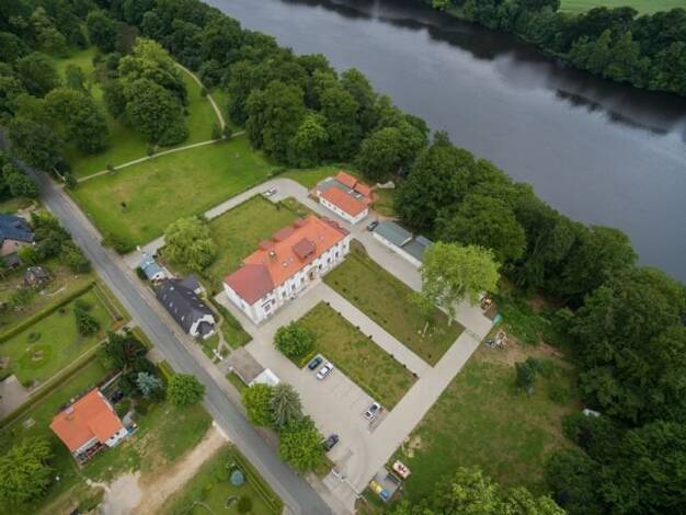 Studio zur Miete 400 € 1 Zimmer 29,7 m² 3. Geschoss frei ab sofort Kastanienalle 17 Cramon Cramonshagen 19071