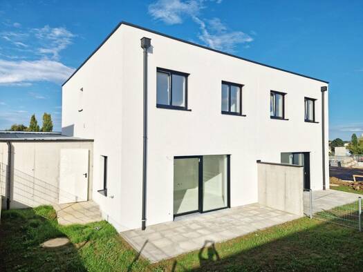 Doppelhaushälfte zum Kauf 379.000 € 5 Zimmer 100,2 m² Steyrecker Straße 2 Föhrenschacherl Steyr 4400