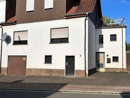 Haus zum Kauf 147.000 € 5 Zimmer 135 m² 613 m² Grundstück frei ab sofort Hüttigweiler Illingen , Saar 66557