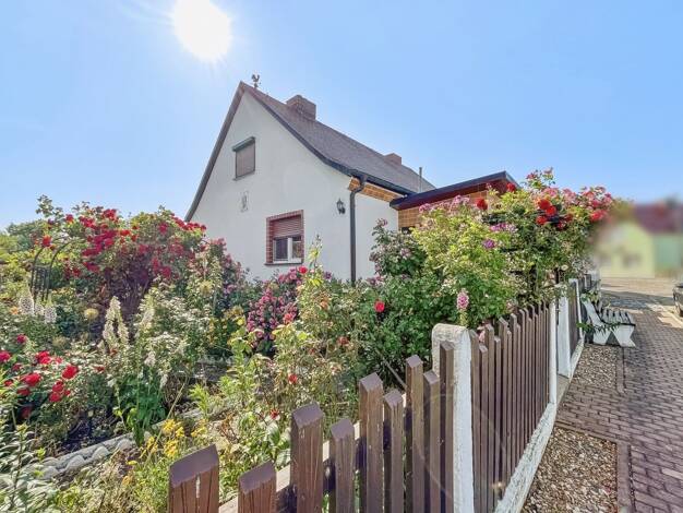 Einfamilienhaus zum Kauf 187.200 € 5 Zimmer 130 m² 819 m² Grundstück Nempitz Bad Dürrenberg 06231