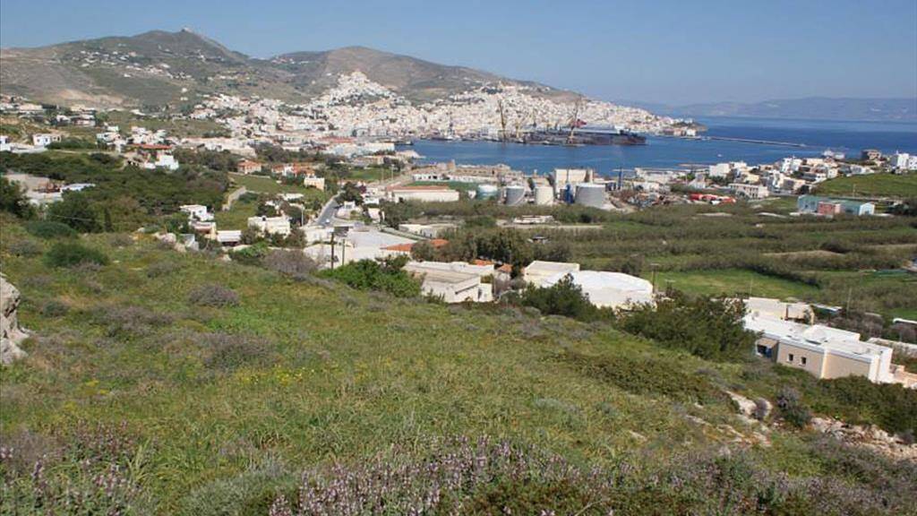 Land-/Forstwirtschaft zum Kauf 380.000 € 13.600 m² Grundstück Kykladen