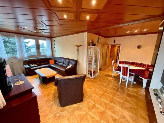 Wohnung zum Kauf 94.000 € 2 Zimmer 63,4 m² EG Retz 2070