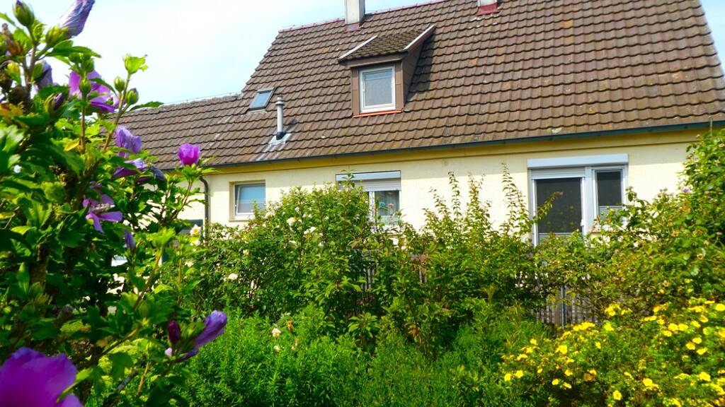 Einfamilienhaus zum Kauf 595.000 € 5 Zimmer 110 m² 678 m² Grundstück Bietigheim Bietigheim-Bissingen 74321