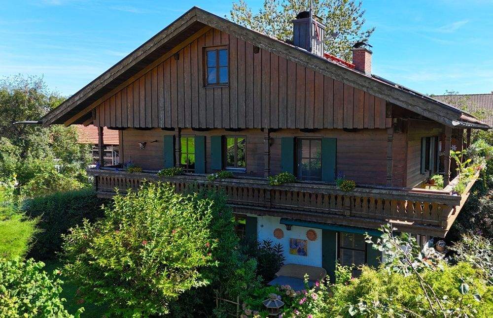 Immobilie in Bad Heilbrunn - Bayrische Gemütlickeit und Ruhe auf dem Land! Doppelhaushälfte in Bad Heilbrunn - Bild 1