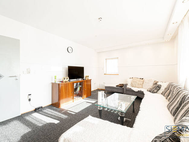 Mehrfamilienhaus zum Kauf 465.000 € 5 Zimmer 146,6 m² 159 m² Grundstück Berg Landshut 84036