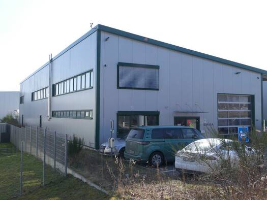 Produktionshalle zum Kauf 1.600.000 € 700 m² Lagerfläche Beckedorf Seevetal 21218