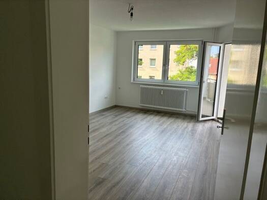 Wohnung zur Miete 343 € 3 Zimmer 56,1 m² 2. Geschoss Berliner Straße 116 Lebenstedt Salzgitter 38226
