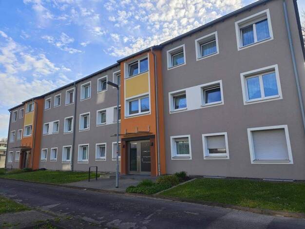 Wohnung zur Miete 520 € 3,5 Zimmer 57,7 m² 1. Geschoss frei ab 01.05.2026 Gertrudenweg 1 Achterathsfeld Moers 47447