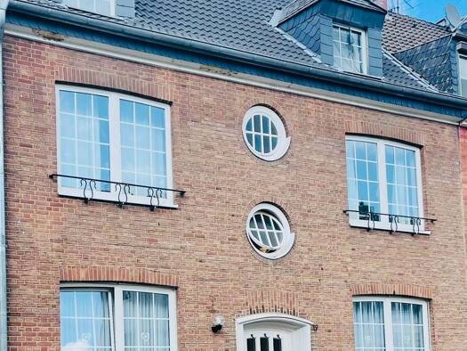 Wohnung zur Miete 680 € 2 Zimmer 40 m² Geschoss 2/2 frei ab sofort Bilk Stadtbezirk 3 40221