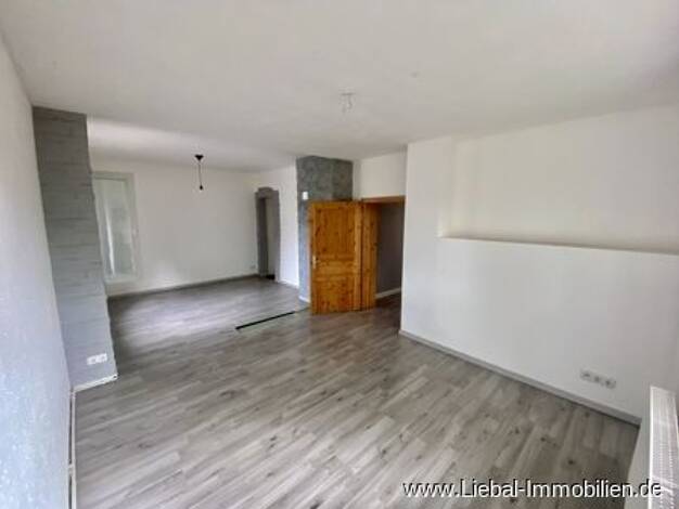 Bauernhaus zum Kauf 185.000 € 4 Zimmer 90 m² 1.600 m² Grundstück Kowall Garz/Rügen 18574