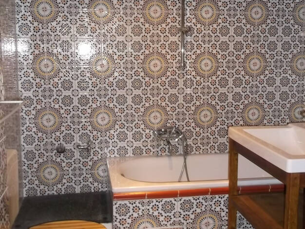 Wohnung zum Kauf 80.000 € 3 Zimmer 80 m² Dachgeschoss, 4. Geschoss Emmerichstr. 61 Innenstadt Görlitz 02826