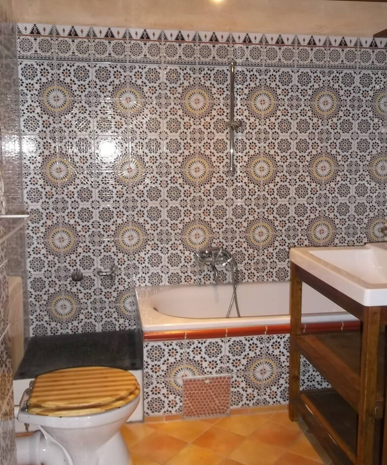 Wohnung zum Kauf 80.000 € 3 Zimmer 80 m² Dachgeschoss, 4. Geschoss Emmerichstr. 61 Innenstadt Görlitz 02826