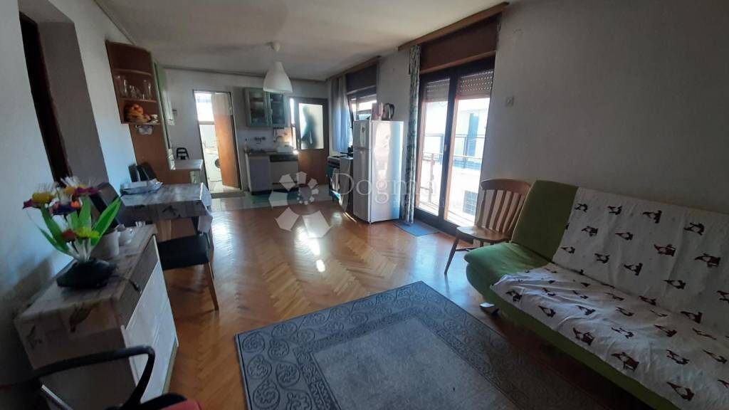Haus zum Kauf 285.000 € 10 Zimmer 300 m² Poljanice - Dubec