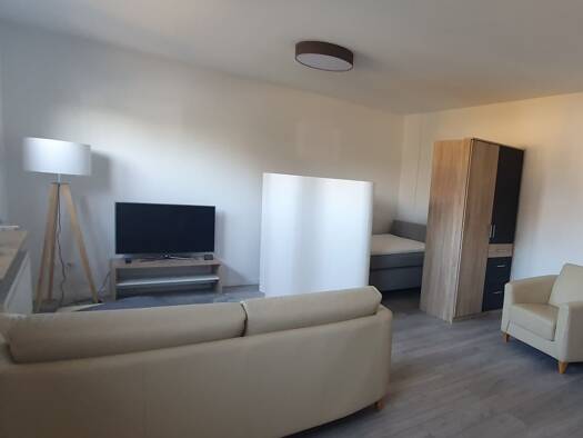 Wohnung zur Miete 525 € 1 Zimmer 38 m² Geschoss EG/2 frei ab 01.02.2026 Hennef Hennef (Sieg) 53773