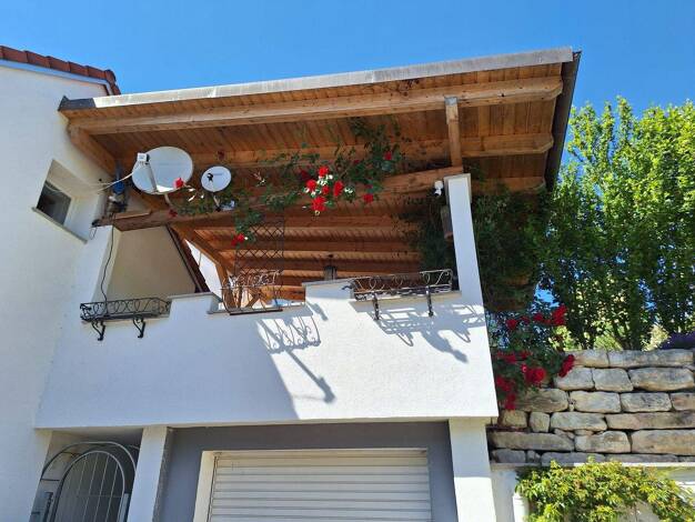 Mehrfamilienhaus zum Kauf 620.000 € 9 Zimmer 217 m² 637 m² Grundstück frei ab sofort Dettighofen Dettighofen 79802