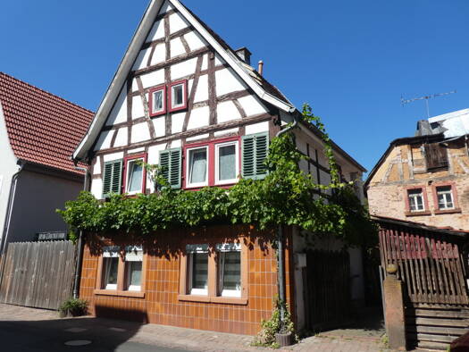 Einfamilienhaus zum Kauf 200.000 € 4 Zimmer 108 m² 108 m² Grundstück Neustadt Breuberg 64747