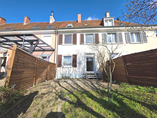 Reihenmittelhaus zum Kauf 295.000 € 5 Zimmer 109,5 m² 169 m² Grundstück frei ab sofort Singen Singen (Hohentwiel) 78224