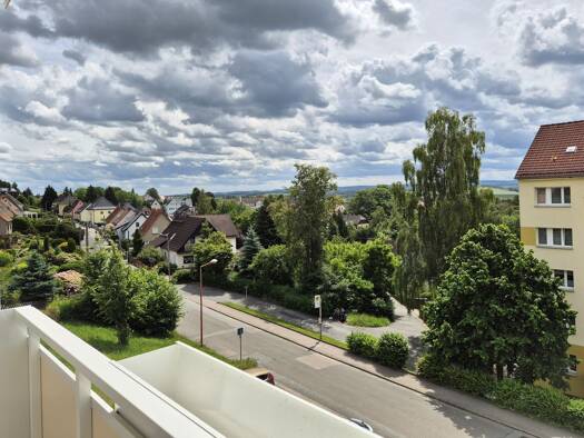 Wohnung zur Miete - Erstbezug 383 € 3 Zimmer 60,1 m² 3. Geschoss frei ab sofort Fritz-Heckert-Siedlung 48 Hohenstein-Ernstthal 09337