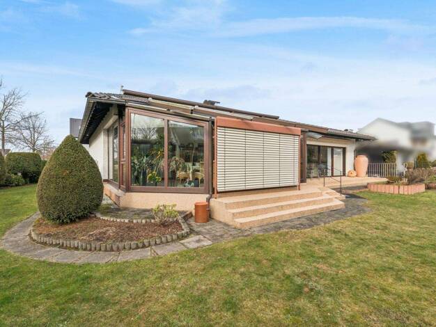 Einfamilienhaus zum Kauf 695.000 € 7 Zimmer 165 m² 821 m² Grundstück Niederholtorf Bonn 53229