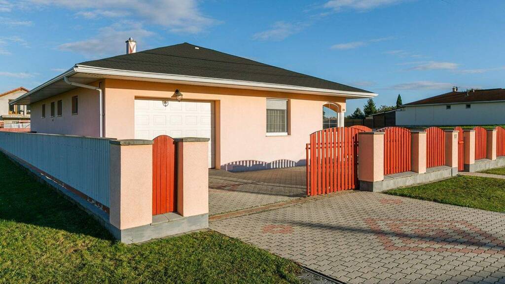 Bungalow zum Kauf 382.000 € 3 Zimmer 160 m² 810 m² Grundstück Zalakaros 8749