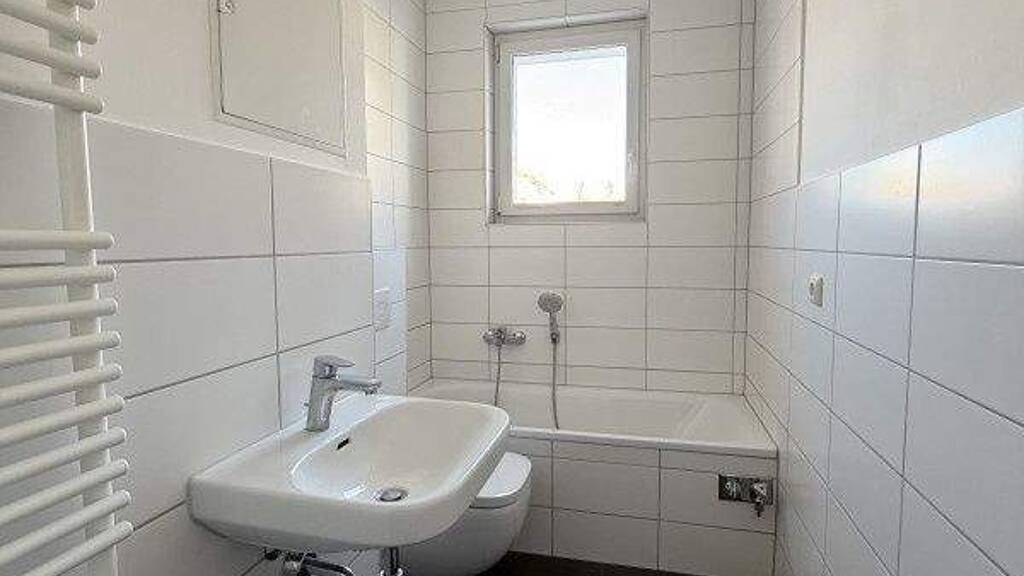 Wohnung zur Miete 423 € 3 Zimmer 60,5 m² 1. Geschoss Schlotheimer Ring 25 Mühlhausen 99974