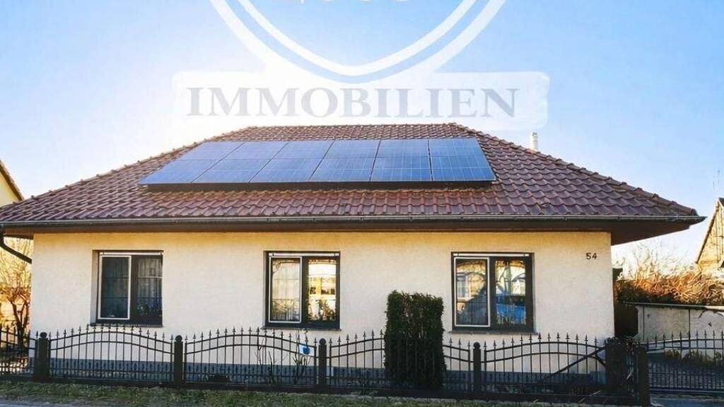 Bungalow zum Kauf 330.000 € 4 Zimmer 105 m² 438 m² Grundstück frei ab 01.06.2026 Mögelin Premnitz 14727
