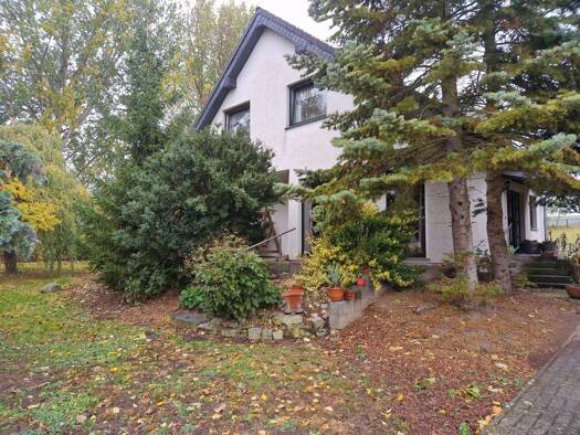 Einfamilienhaus zum Kauf 498.000 € 9 Zimmer 265 m² 2.170 m² Grundstück Dahlenwarsleben 39326