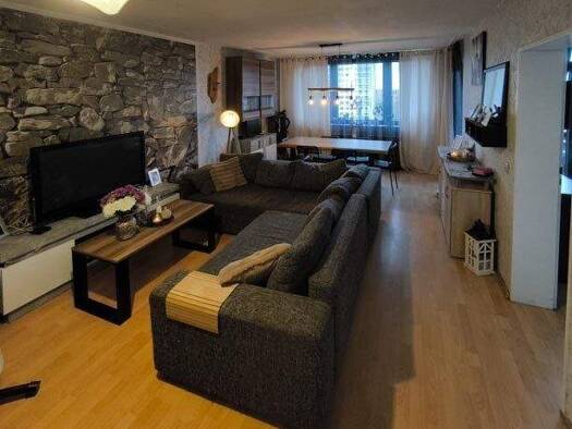 Wohnung zum Kauf 75.000 € 3,5 Zimmer 67 m² 6. Geschoss Hochheide Duisburg 47198