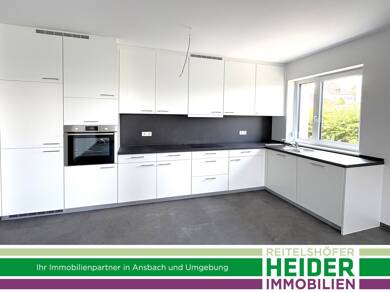 Wohnung zur Miete 900 € 2 Zimmer 70,9 m² Ansbach 91522