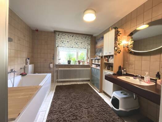 Bauernhaus zum Kauf 249.000 € 12 Zimmer 260 m² 858 m² Grundstück Dickershausen Homberg ( Efze) Dickershausen 34576