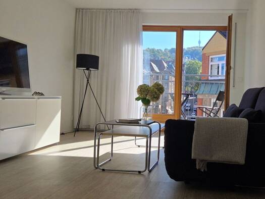 Wohnung zur Miete 1.340 € 2 Zimmer 46 m² Geschoss 5/6 frei ab sofort Heusteigstraße 60 Süd Stuttgart 70180