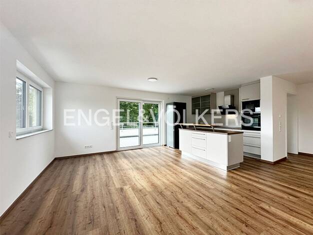 Wohnung zur Miete 975 € 3 Zimmer 112 m² frei ab sofort Guckheim 56459