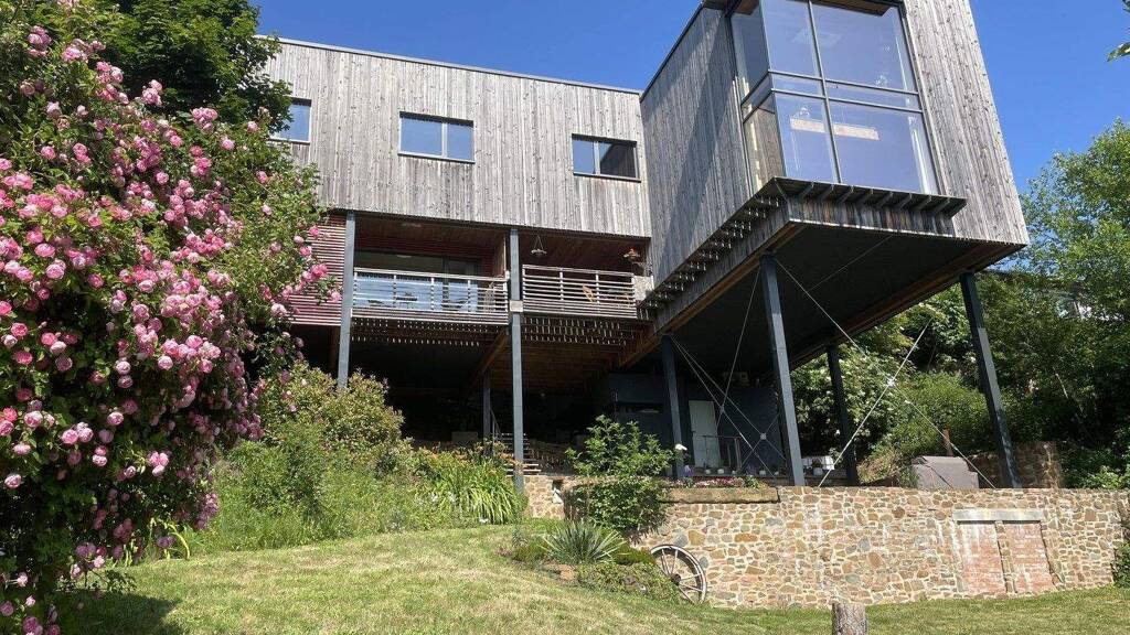 Einfamilienhaus zum Kauf provisionsfrei 670.000 € 4 Zimmer 244 m² 970 m² Grundstück Zum Steinbruch 13 Namborn 66640