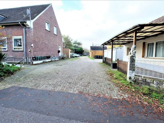 Mehrfamilienhaus zum Kauf 399.000 € 12 Zimmer 341,6 m² 2.527 m² Grundstück Zyfflich Kranenburg-Zyfflich 47559