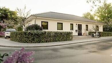 Einfamilienhaus zum Kauf 254.430 € 4 Zimmer 131 m² 700 m² Grundstück Oberalbaer Straße 0 Unteralba Dermbach 36466