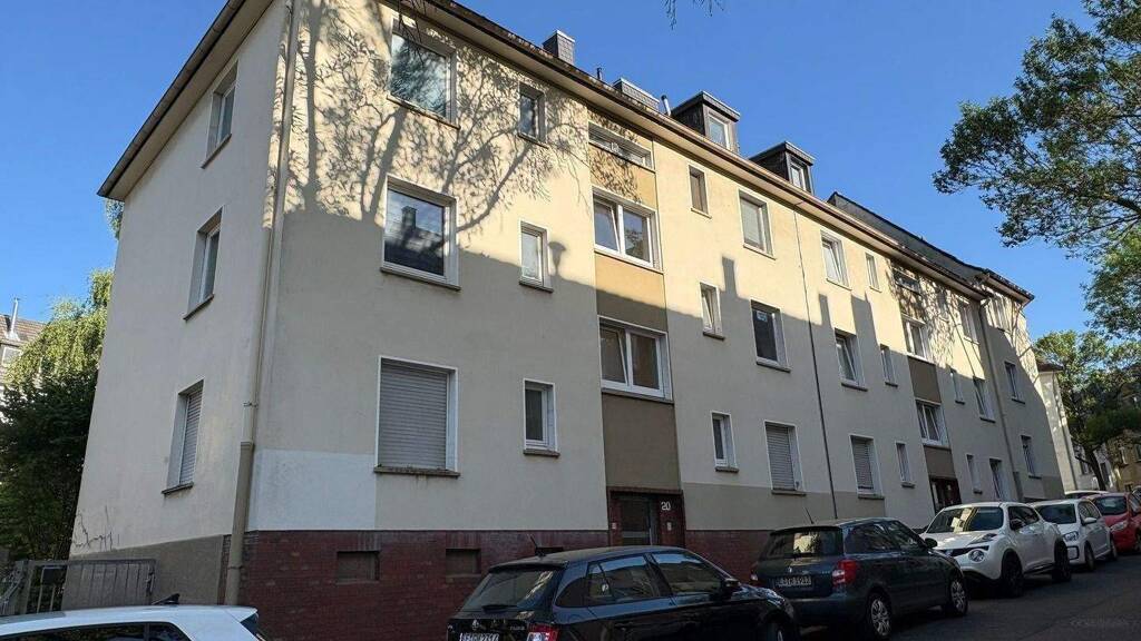 Wohnung zur Miete 470 € 2 Zimmer 45 m² 2. Geschoss frei ab sofort Uhdestr. 18 Holsterhausen Essen 45147