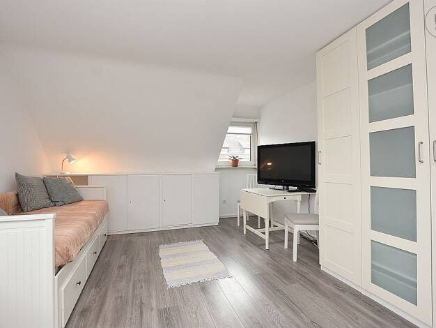 Wohnung zur Miete auf Zeit 820 € 1 Zimmer 20 m² frei ab 01.12.2026 Vaihingen Stuttgart 70563