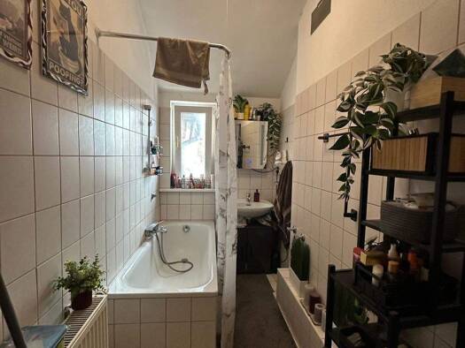 Wohnung zur Miete 630 € 3 Zimmer 65 m² 4. Geschoss frei ab 01.04.2026 Rathenaustrasse Krämpfervorstadt Erfurt 99085