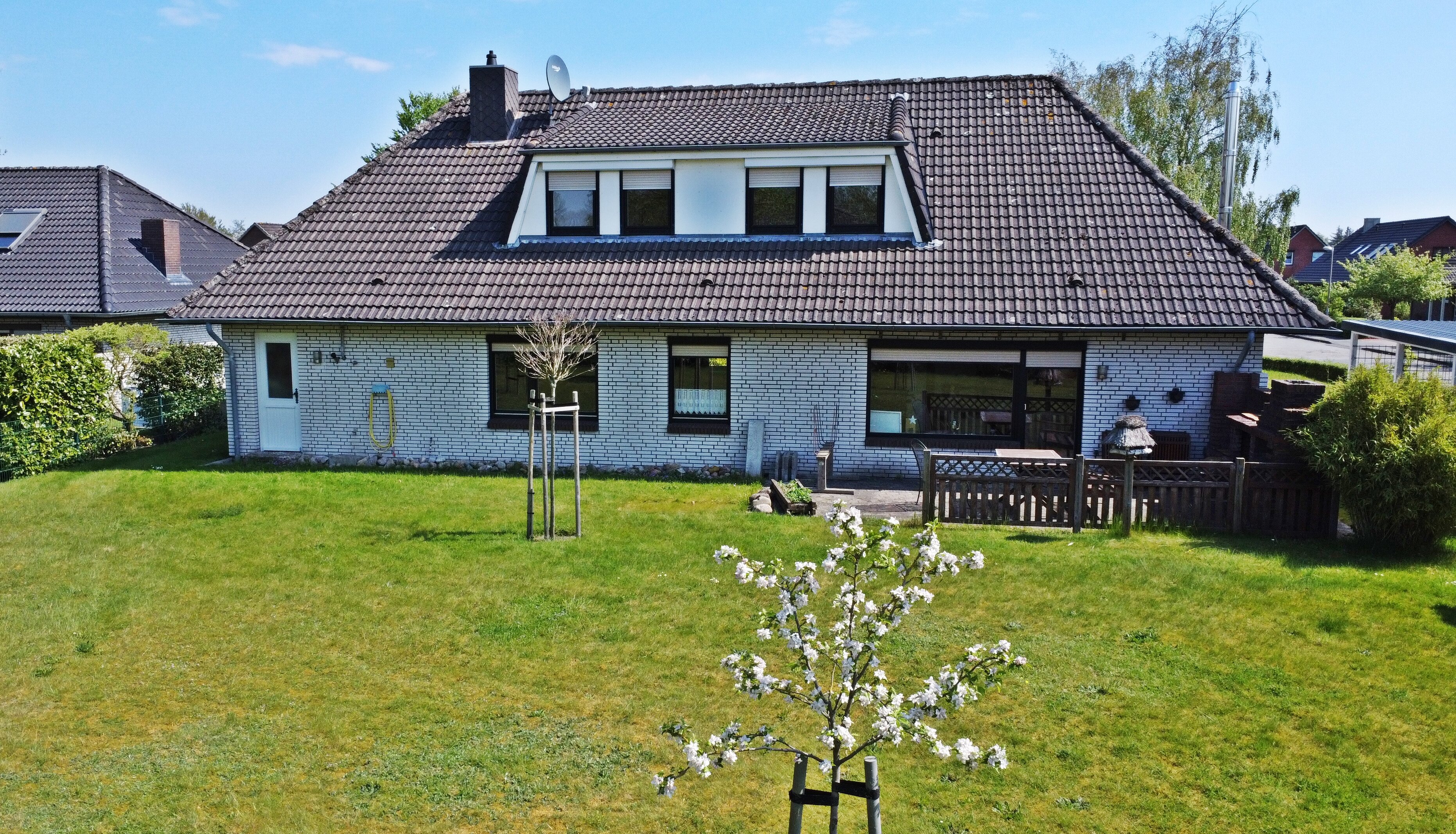 Bungalow zum Kauf 348.000 € 7 Zimmer 170 m²<br/>Wohnfläche 1.584 m²<br/>Grundstück Langenhorn 25842