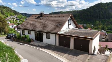 Einfamilienhaus zum Kauf 379.000 € 7 Zimmer 165 m² 555 m² Grundstück Epfendorf Epfendorf 78736